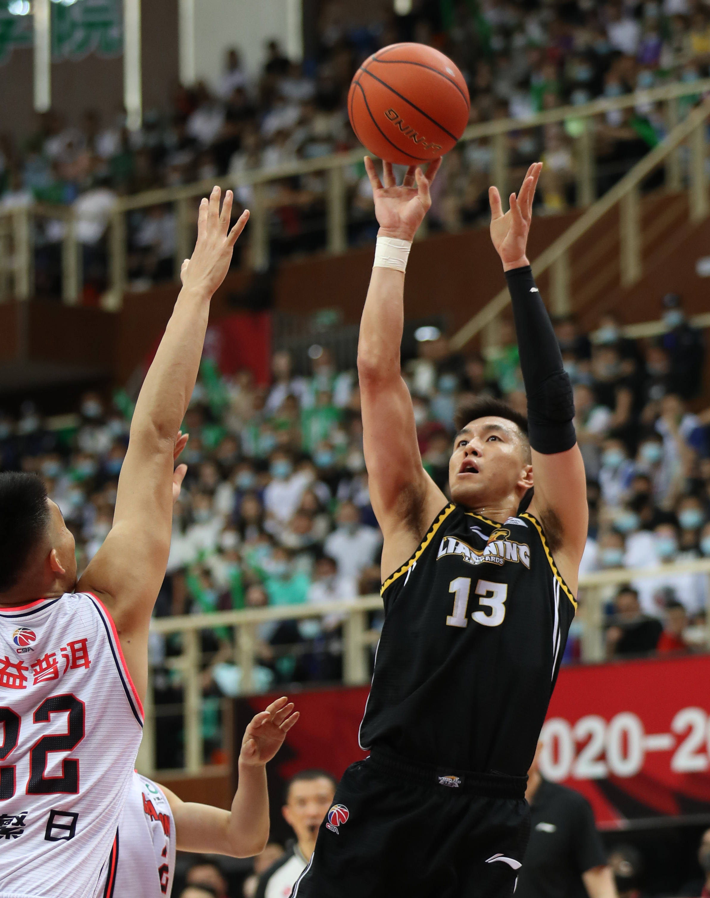 曾凡博的伤 曾凡博的伤