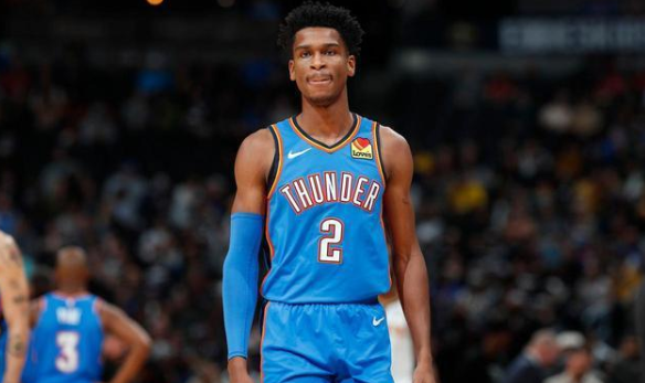 本场首发名 本场首发名