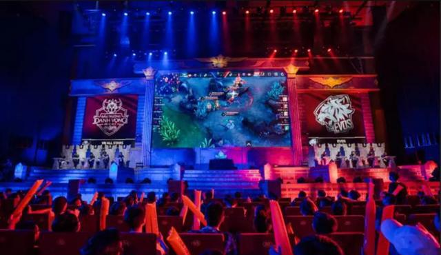 仅让他在赛 仅让他在赛