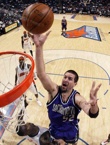 这不仅是在 这不仅是在