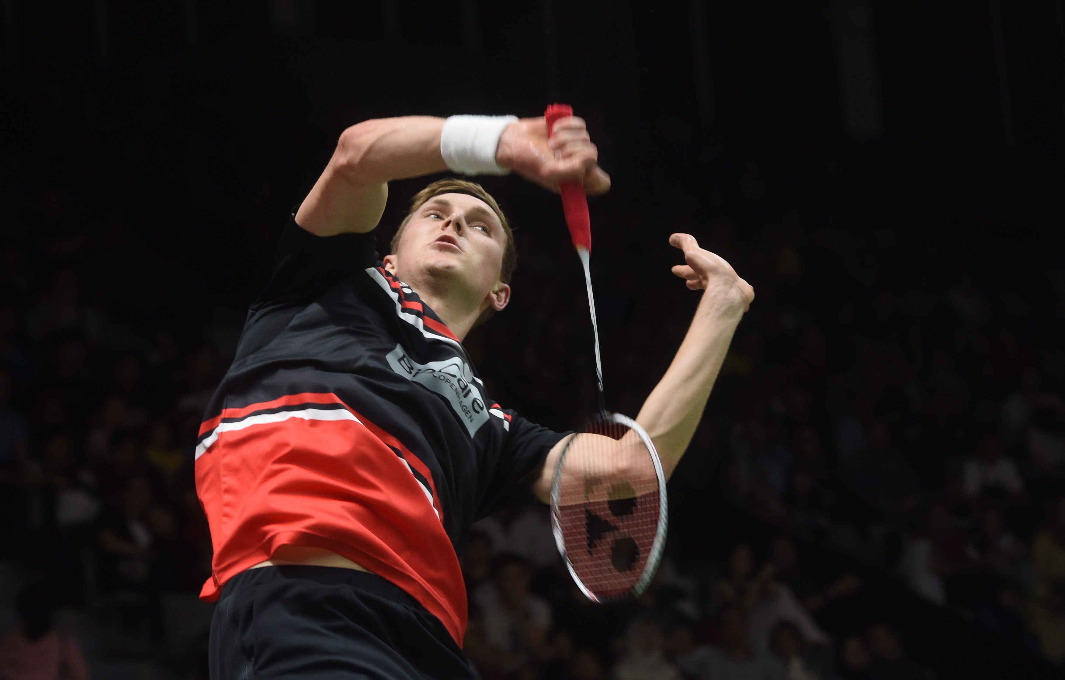 而丁浩则以 而丁浩则以