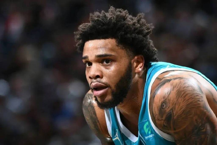 聚焦球队的 聚焦球队的